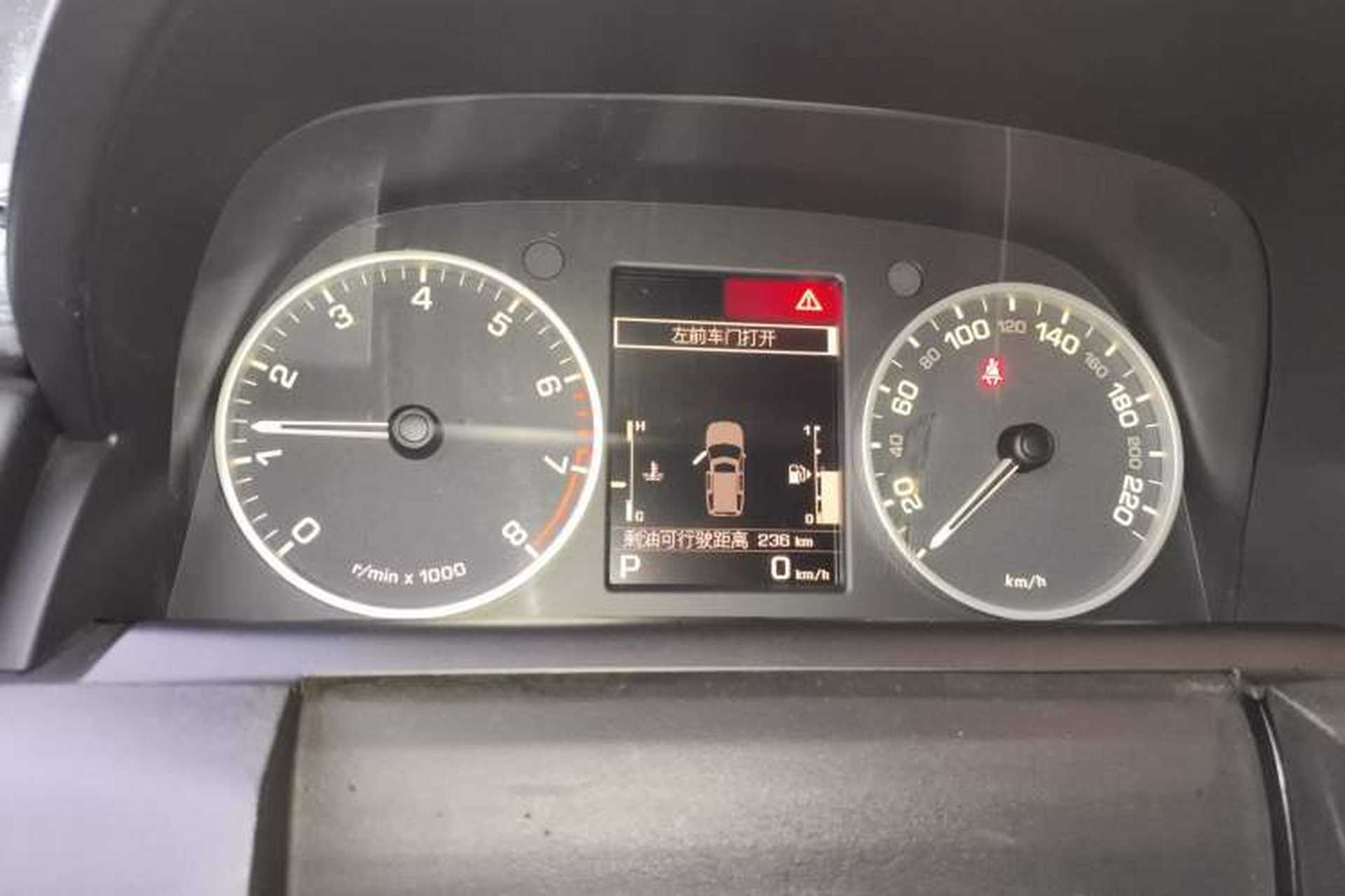 Used Land Rover Discovery 2010 5.0 V8 HSE Gasoline Model Instrument Cluster