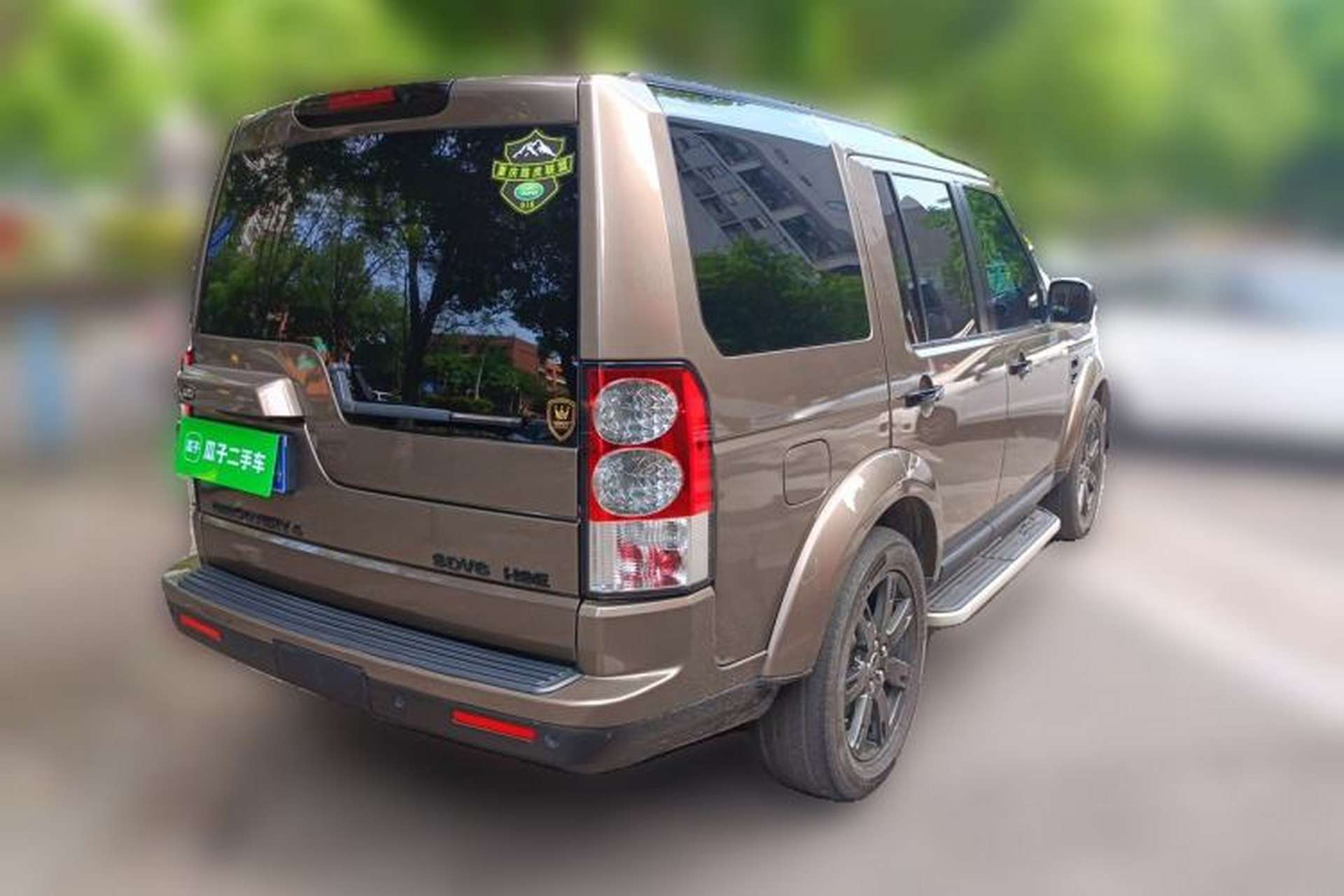Used Land Rover Discovery 2010 3.0 TDV6 HSE Diesel Edition Rear Right 45 Deg