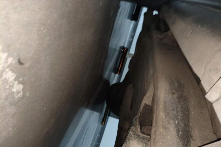 Used Land Rover Discovery 2010 3.0 TDV6 HSE Diesel Edition Chassis Front Right