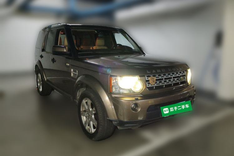 Used Land Rover Discovery 2010 3.0 TDV6 HSE Diesel Edition Front Right 45 Deg