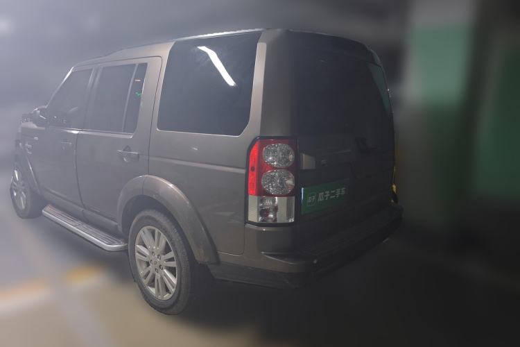 Used Land Rover Discovery 2010 5.0 V8 HSE Gasoline Model Rear Left 45 Deg