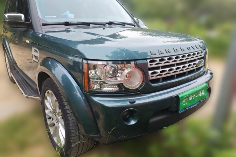 Used Land Rover Discovery 2010 3.0 TDV6 HSE Diesel Edition Front Right 45 Deg