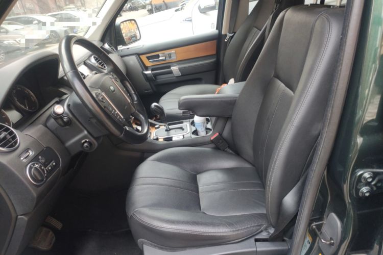 Used Land Rover Discovery 2010 5.0 V8 HSE Gasoline Model Left Front Seat