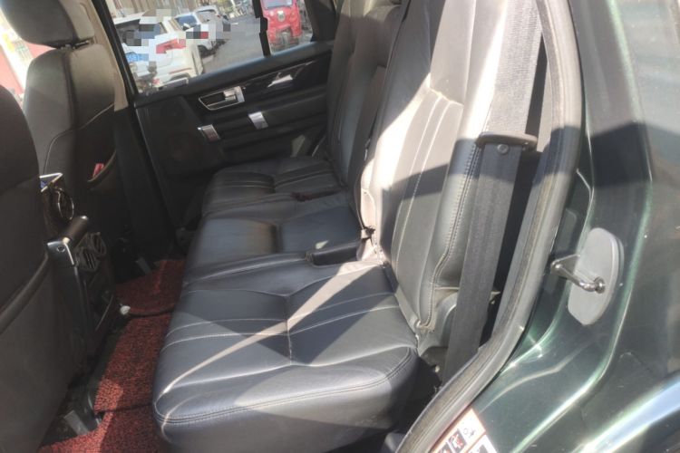 Used Land Rover Discovery 2010 5.0 V8 HSE Gasoline Model Left Rear Seat