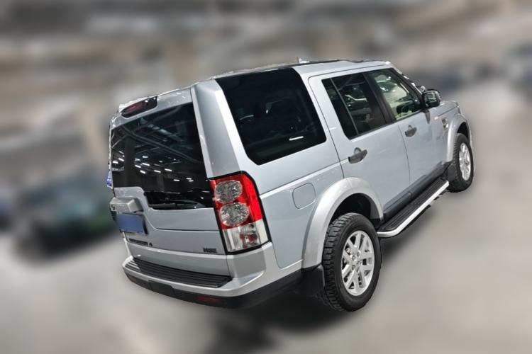 Used Land Rover Discovery 2010 4.0 V6 HSE Gasoline Model Rear Right 45 Deg