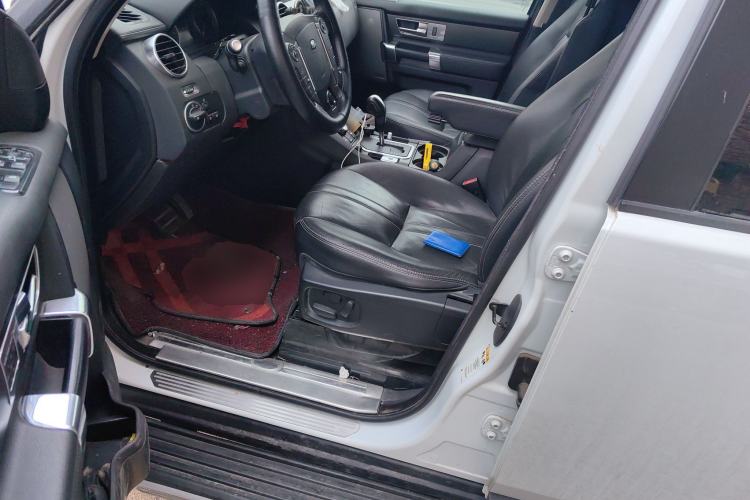 Used Land Rover Discovery 2010 5.0 V8 HSE Gasoline Model Driver Seat