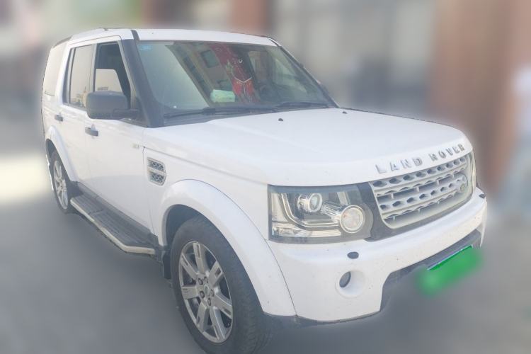 Used Land Rover Discovery 2010 3.0 TDV6 HSE Diesel Edition Front Right 45 Deg
