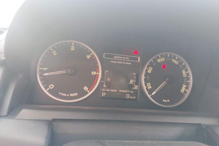 Used Land Rover Discovery 2010 3.0 TDV6 HSE Diesel Edition Instrument Cluster