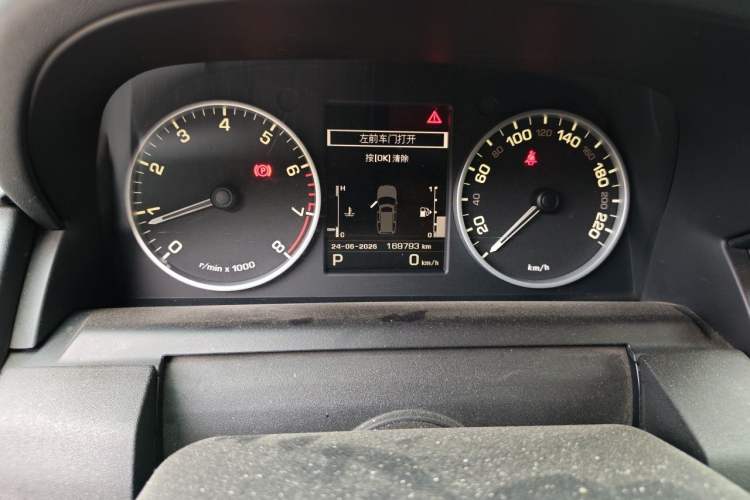 Used Land Rover Discovery 2010 5.0 V8 HSE Gasoline Model Instrument Cluster