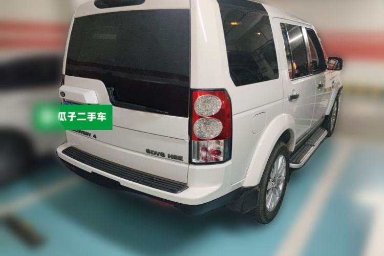 Used Land Rover Discovery 2010 3.0 TDV6 HSE Diesel Edition Rear Right 45 Deg
