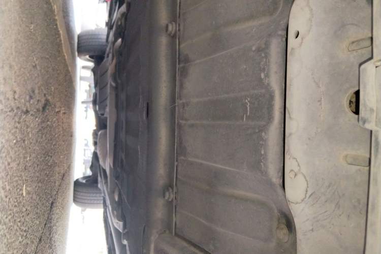 Used Land Rover Discovery 2011 5.0 V8 HSE Chassis Front