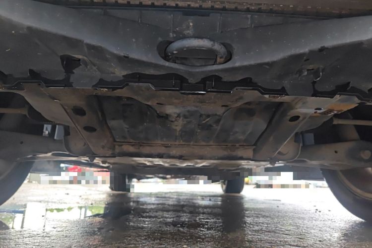 Used Land Rover Discovery 2011 3.0 SDV6 HSE Diesel Version Chassis Front