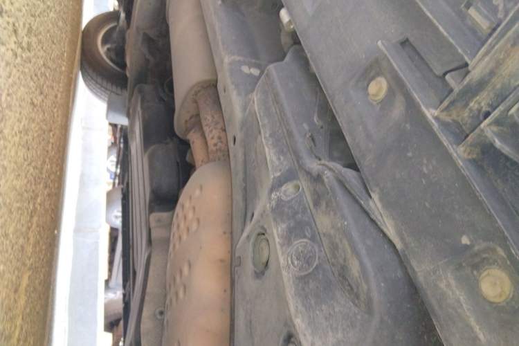 Used Land Rover Discovery 2011 5.0 V8 HSE Chassis Rear Left