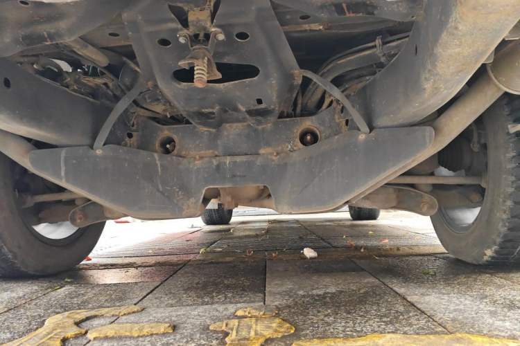 Used Land Rover Discovery 2011 3.0 SDV6 HSE Diesel Version Chassis Rear