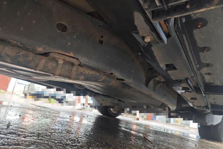 Used Land Rover Discovery 2011 3.0 SDV6 HSE Diesel Version Chassis Rear Right