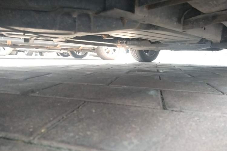 Used Land Rover Discovery 2011 3.0 SDV6 HSE Diesel Version Chassis Rear Right