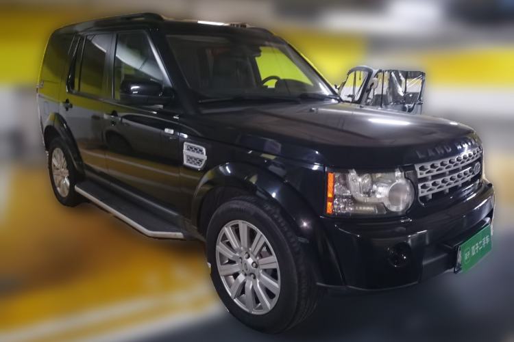 Used Land Rover Discovery 2011 3.0 SDV6 HSE Diesel Version Front Right 45 Deg