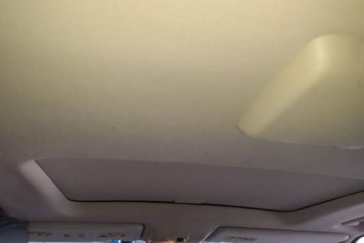 Used Land Rover Discovery 2011 5.0 V8 HSE Headliner