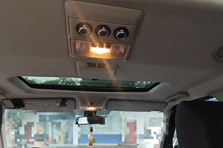 Used Land Rover Discovery 2011 3.0 SDV6 HSE Diesel Version Headliner