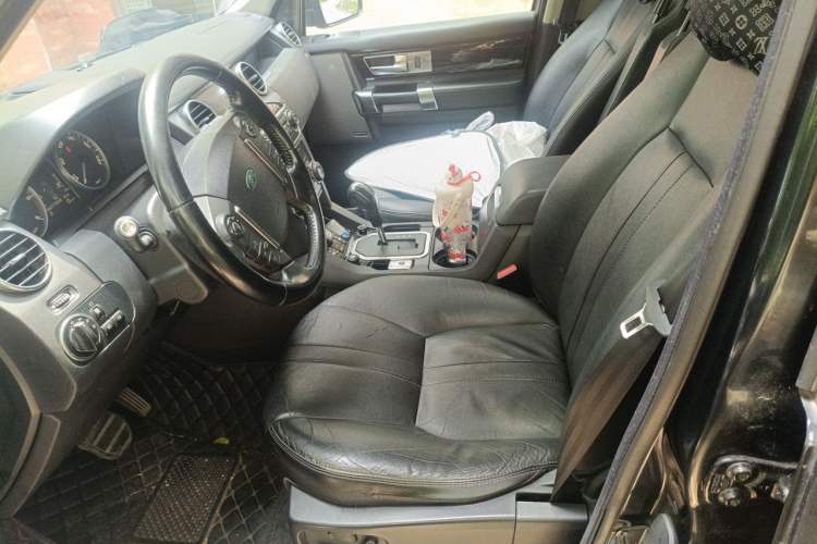 Used Land Rover Discovery 2011 3.0 SDV6 HSE Diesel Version Left Front Seat
