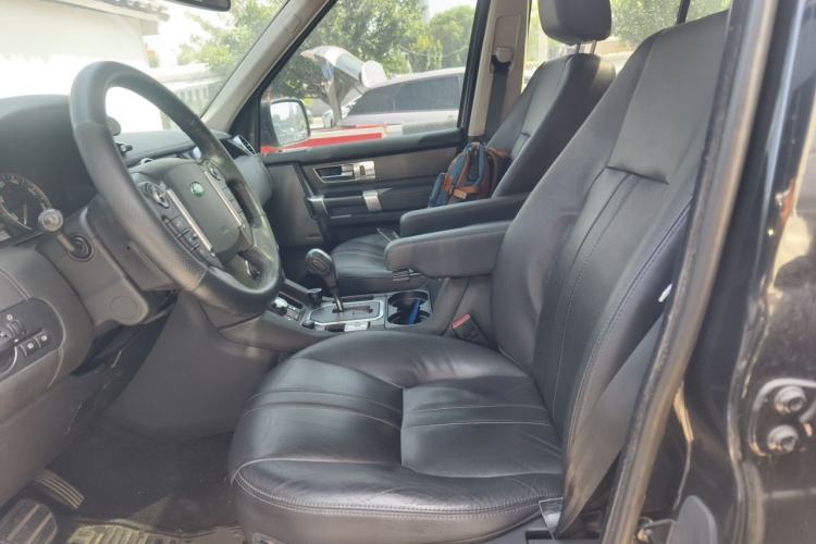 Used Land Rover Discovery 2011 3.0 SDV6 HSE Diesel Version Left Front Seat