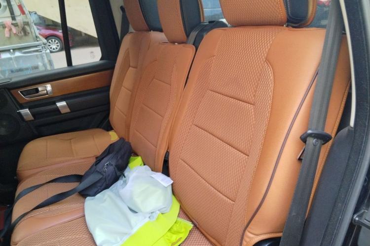 Used Land Rover Discovery 2011 5.0 V8 HSE Left Rear Seat