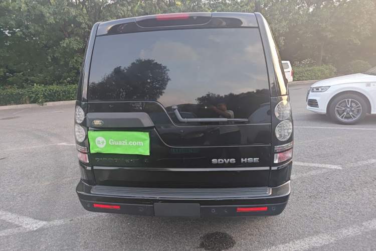 Used Land Rover Discovery 2011 3.0 SDV6 HSE Diesel Version Rear