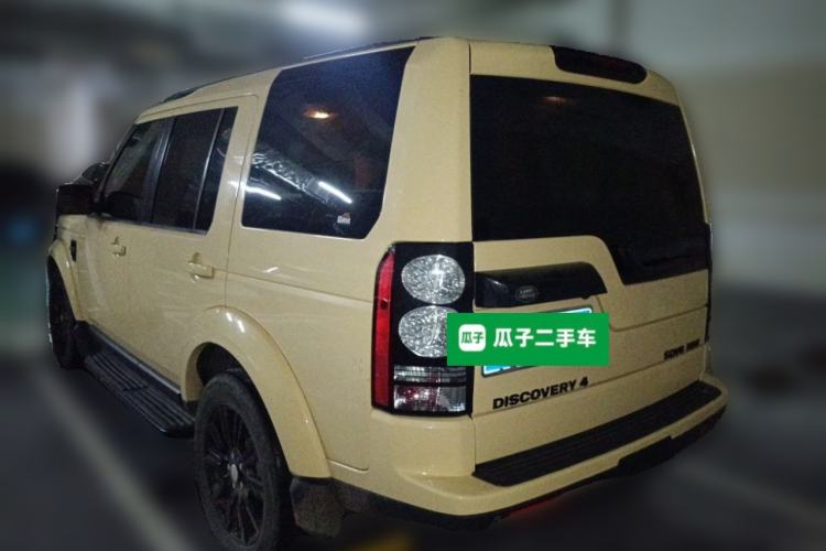Used Land Rover Discovery 2011 3.0 SDV6 HSE Diesel Version Rear Left 45 Deg