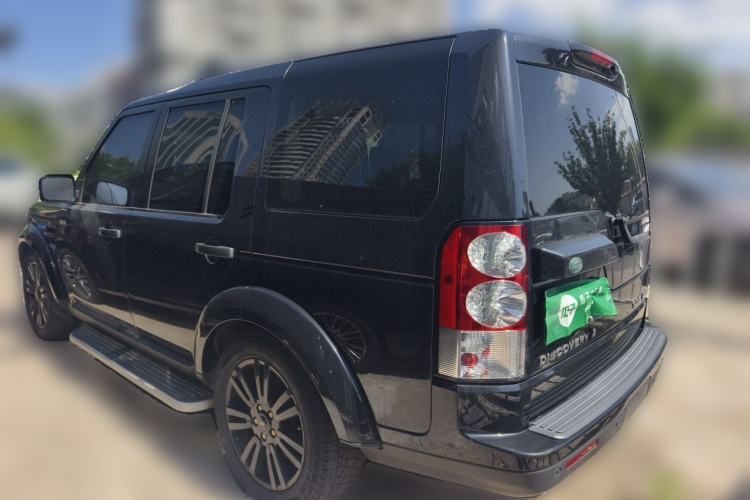 Used Land Rover Discovery 2011 3.0 SDV6 HSE Diesel Version Rear Left 45 Deg