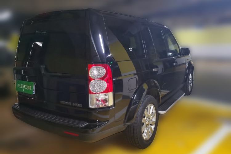 Used Land Rover Discovery 2011 3.0 SDV6 HSE Diesel Version Rear Right 45 Deg