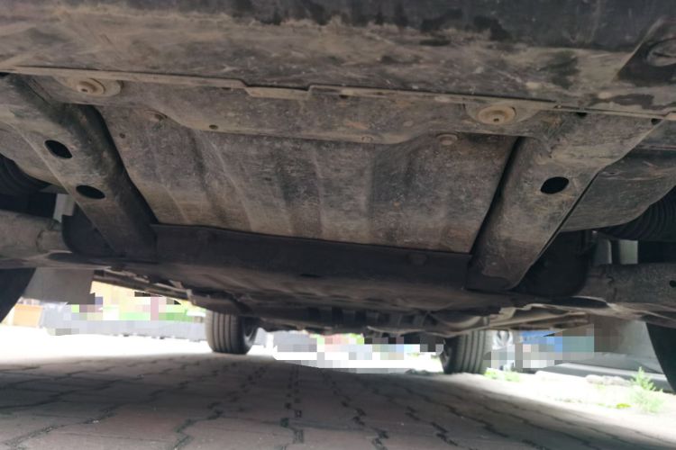 Used Land Rover Discovery 2011 3.0 SDV6 HSE Diesel Version Chassis Front