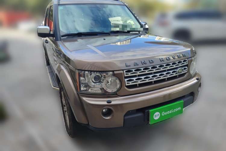 Used Land Rover Discovery 2011 3.0 SDV6 HSE Diesel Version Front Right 45 Deg