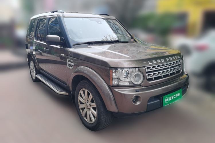Used Land Rover Discovery 2011 3.0 SDV6 HSE Diesel Version Front Right 45 Deg