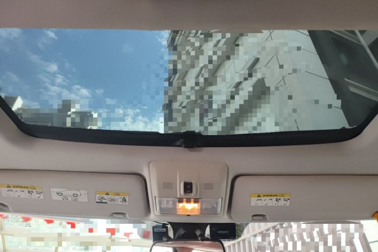 Used Land Rover Discovery 2011 3.0 SDV6 HSE Diesel Version Headliner