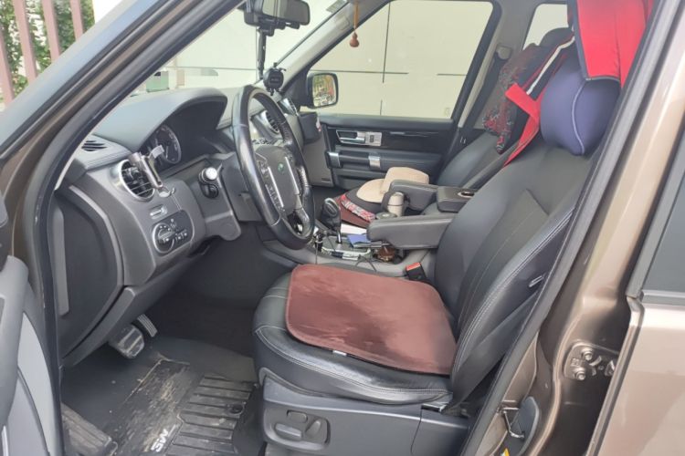 Used Land Rover Discovery 2011 3.0 SDV6 HSE Diesel Version Left Front Seat