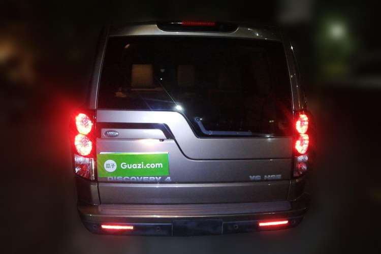 Used Land Rover Discovery 2011 4.0 V6 HSE Rear