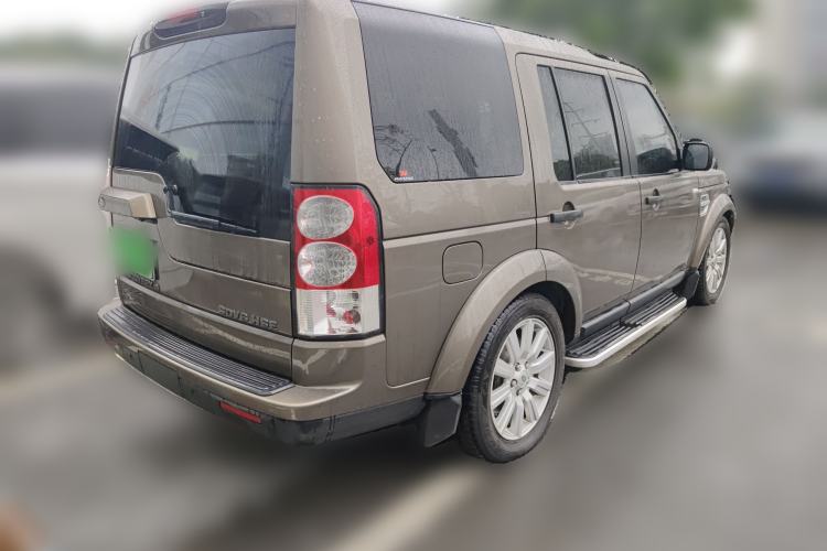 Used Land Rover Discovery 2011 3.0 SDV6 HSE Diesel Version Rear Right 45 Deg