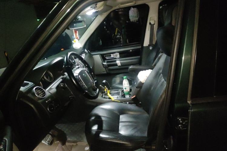 Used Land Rover Discovery 2011 3.0 SDV6 HSE Diesel Version Left Front Seat