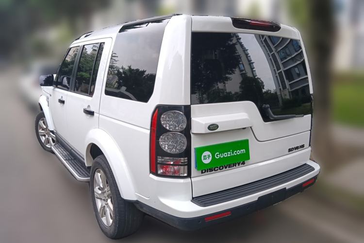 Used Land Rover Discovery 2011 3.0 SDV6 HSE Diesel Version Rear Left 45 Deg