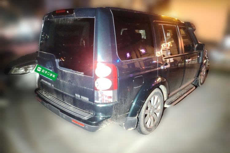 Used Land Rover Discovery 2011 3.0 SDV6 HSE Diesel Version Rear Right 45 Deg