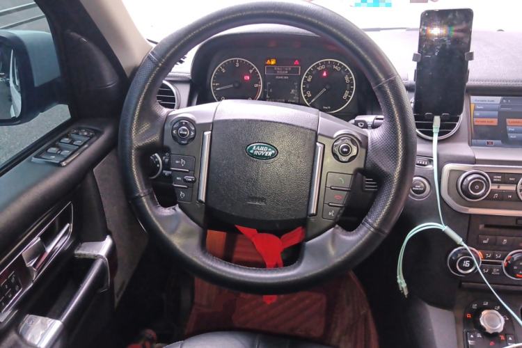 Used Land Rover Discovery 2011 3.0 SDV6 HSE Diesel Version Steering Wheel