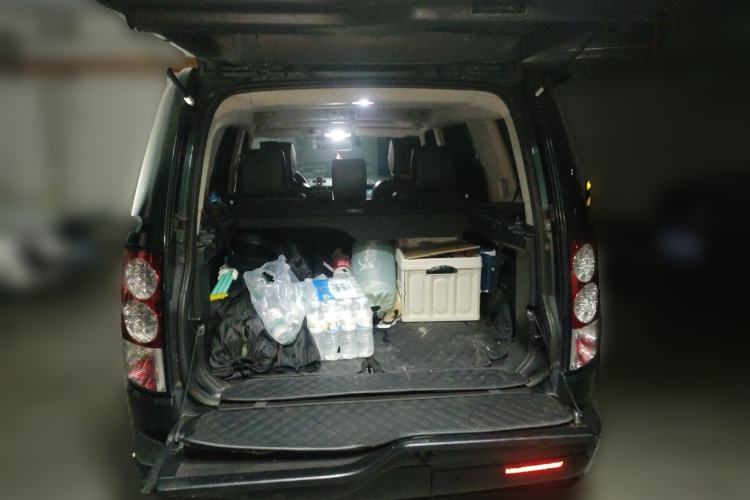 Used Land Rover Discovery 2011 3.0 SDV6 HSE Diesel Version Trunk