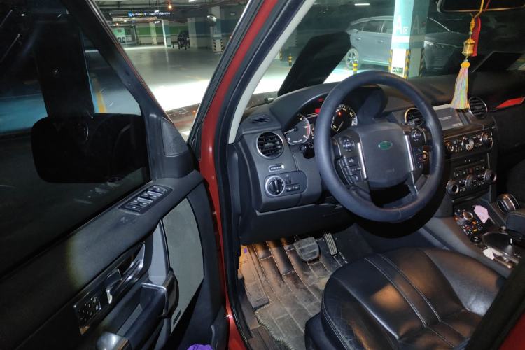 Used Land Rover Discovery 2011 3.0 SDV6 HSE Diesel Version Driver Seat