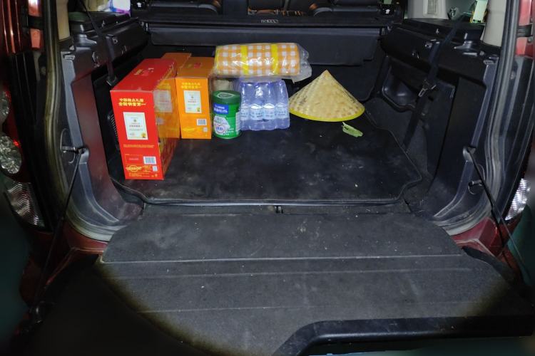 Used Land Rover Discovery 2011 3.0 SDV6 HSE Diesel Version Trunk