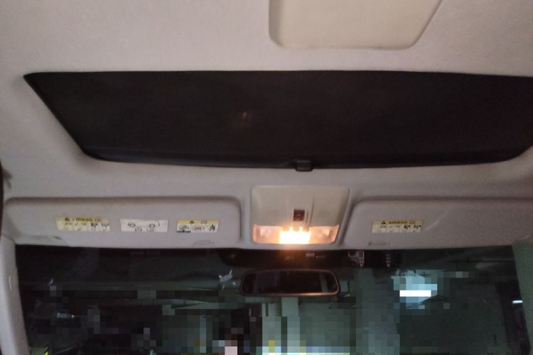 Used Land Rover Discovery 2011 3.0 SDV6 HSE Diesel Version Headliner