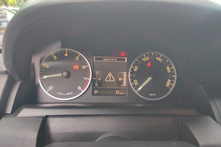 Used Land Rover Discovery 2011 5.0 V8 HSE Instrument Cluster
