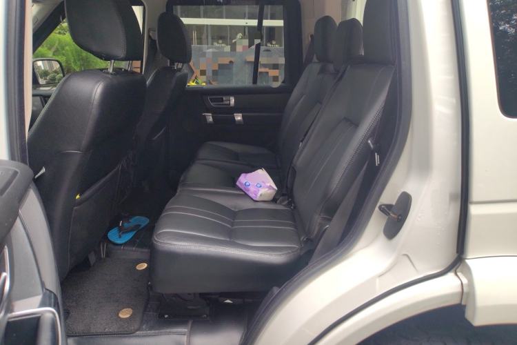 Used Land Rover Discovery 2011 5.0 V8 HSE Left Rear Seat