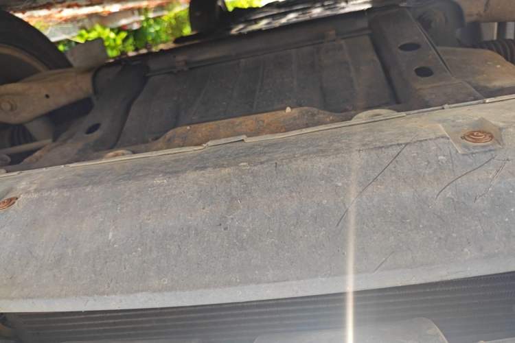 Used Land Rover Discovery 2012 3.0 SDV6 HSE Diesel Version Chassis Front