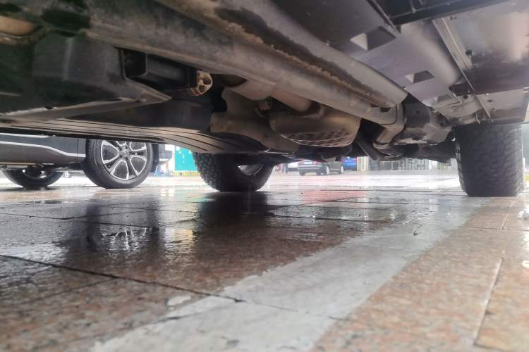 Used Land Rover Discovery 2012 3.0 SDV6 HSE Diesel Version Chassis Front Left