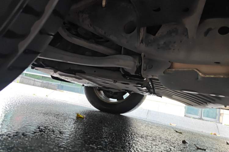 Used Land Rover Discovery 2012 3.0 SDV6 HSE Diesel Version Chassis Front Left